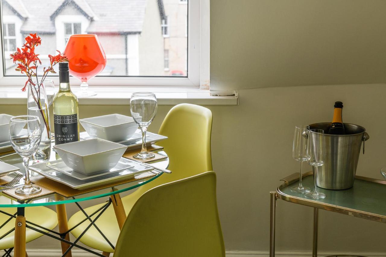 Cludfan - In The Heart Of Llandudno Apartment ภายนอก รูปภาพ