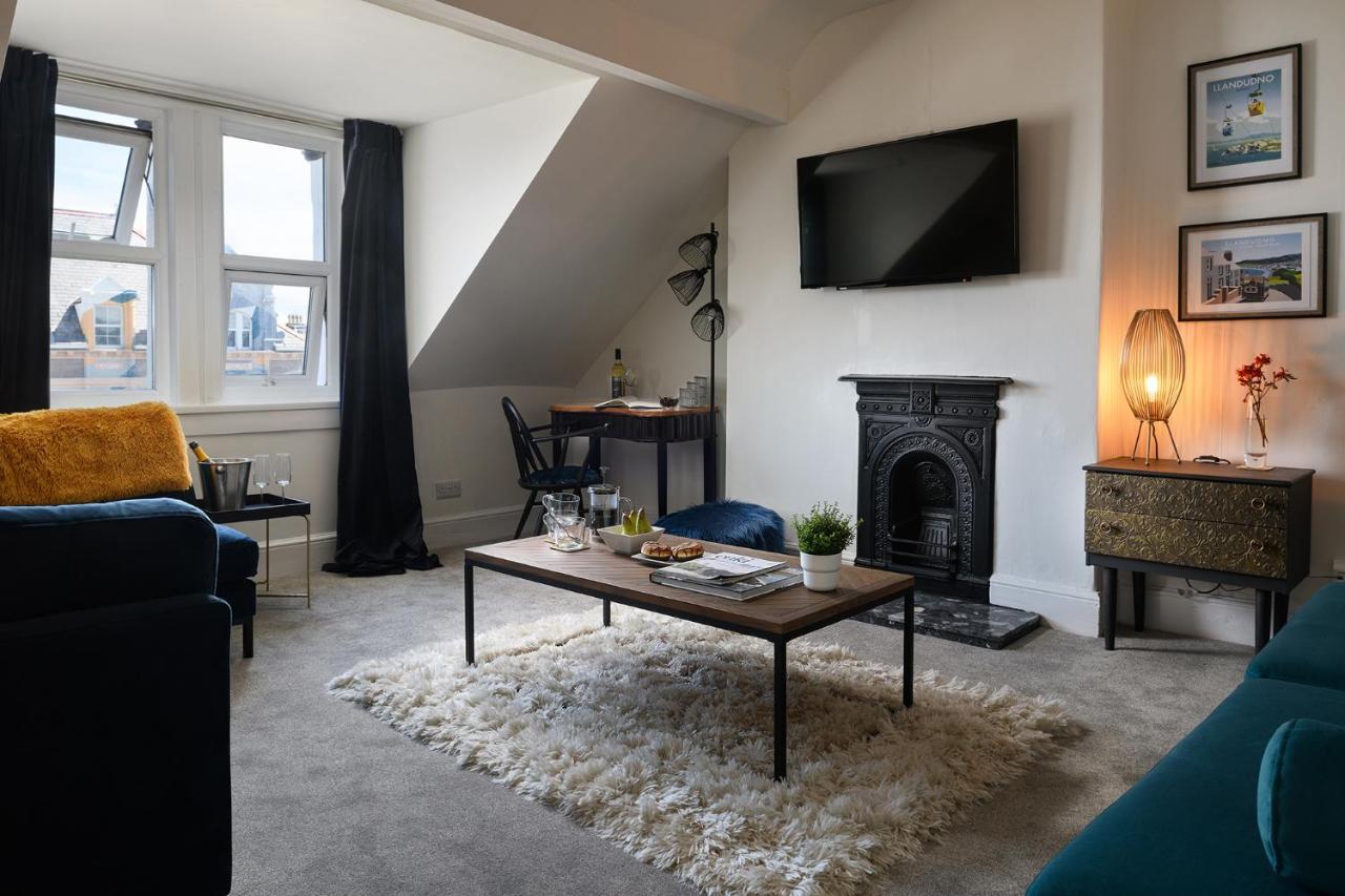 Cludfan - In The Heart Of Llandudno Apartment ภายนอก รูปภาพ